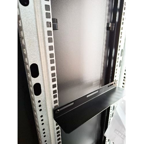 SMS2-66XX - Floor Mount 19" rack cabinet